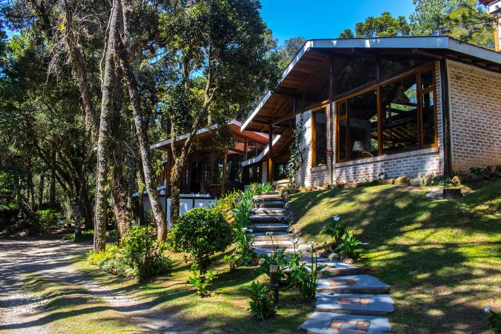Pousada Villa Tambo Campos do Jordao Exterior photo